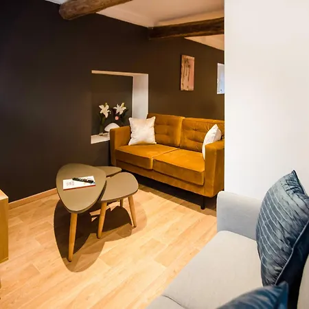 بيت للعطل In The Centre Of Aywaille, Cleaning Included *